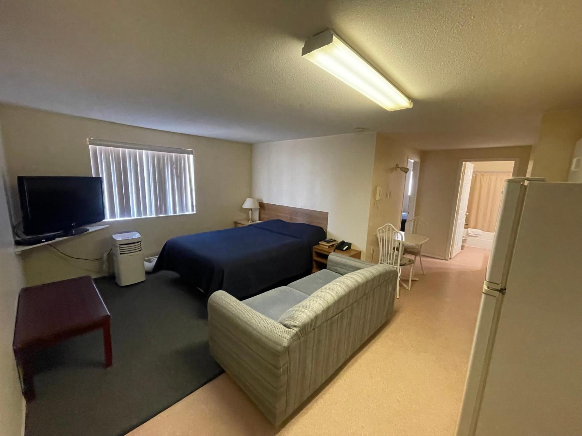 Fraser Bridge Inn Quesnel Dış mekan fotoğraf